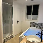 Spa&détente - Cocon Romantique Au Coeur De *