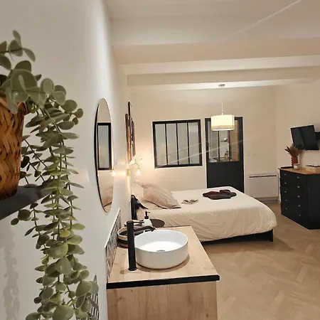 & Detente - Cocon Romantique Au Coeur De Apartment *